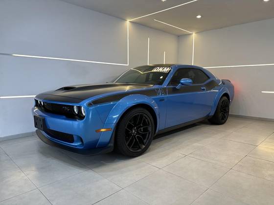 DODGE CHALLENGER 6.4 V8 HEMI GASOLINA R/T SCAT PACK WIDEBODY TORQUEFLITE